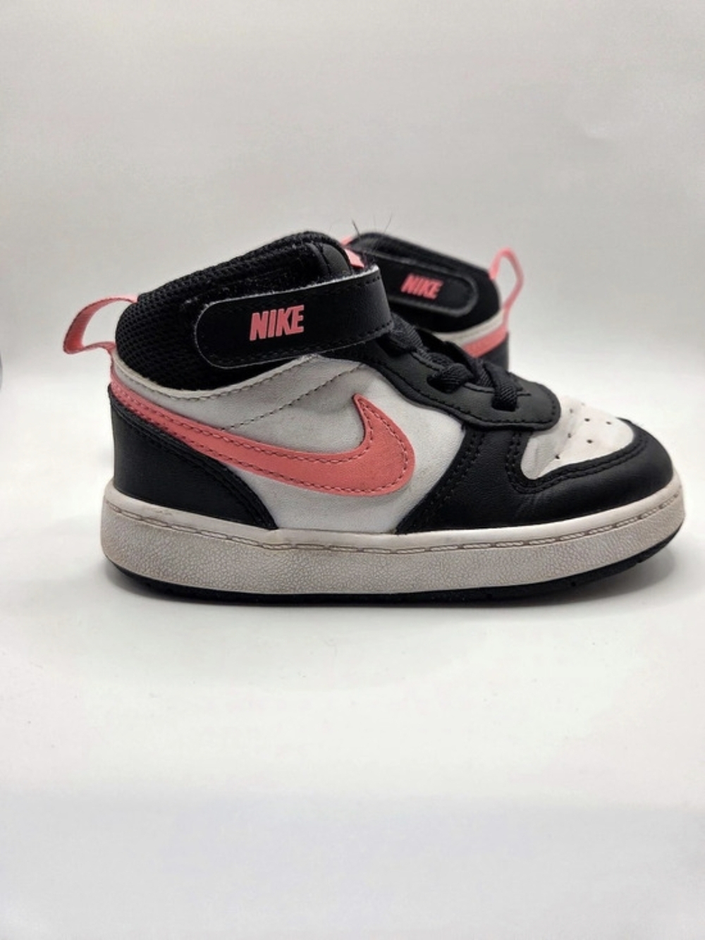 Nike Court Borough Mid 2 Girls US 8C Black & Pink Sneakers